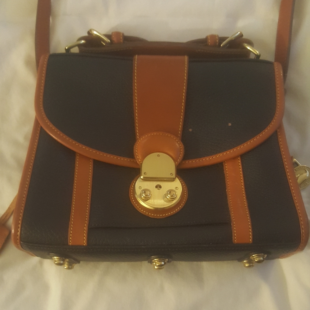 Vintage Dooney&Bourke purse